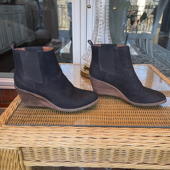 Lucky booties - Picture 3 of 6